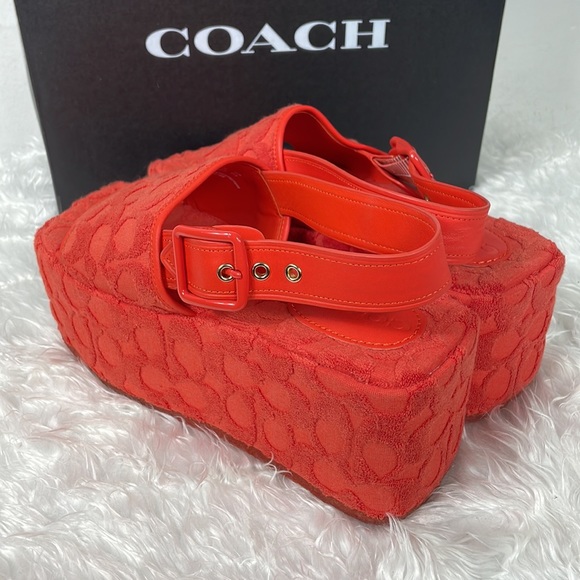 COACH NOELLE PLATFORM SANDALS - Picture 1 of 8